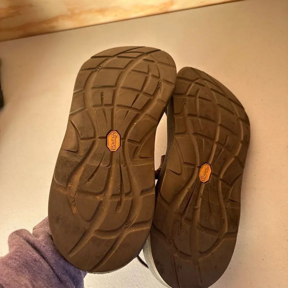 Chaco's - Picture 3 of 5